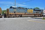 CSXT 713 DPU M692-15